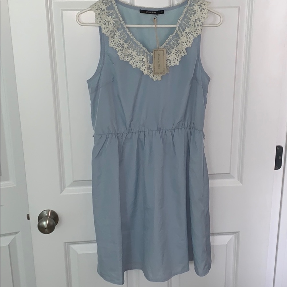 Sky blue dress - Lace collar